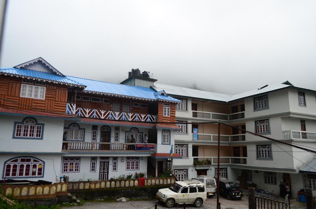 Delight Royal Lachung Dış mekan fotoğraf