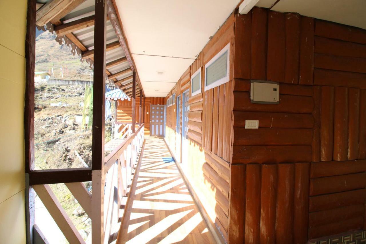 Delight Royal Lachung Dış mekan fotoğraf