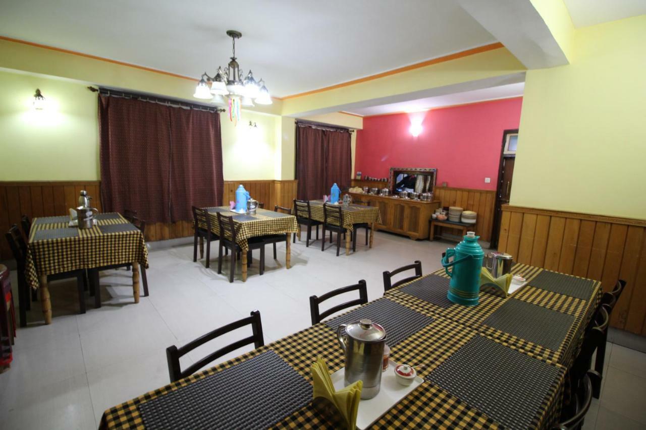 Delight Royal Lachung Dış mekan fotoğraf